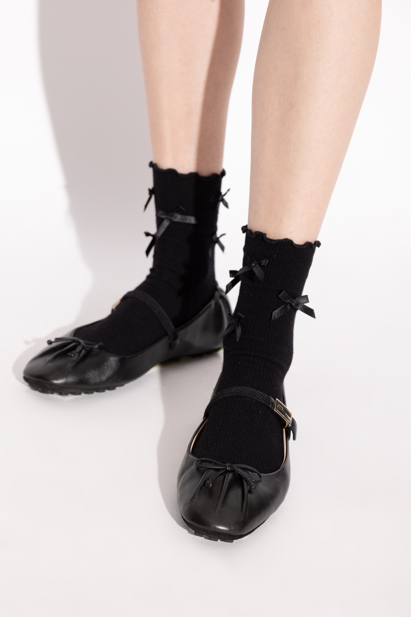 フラットシューズ FENDI Woman Ballet flats Black 8F8689NBA F0QA1 Black Leather ballerinas Fendi - Vitkac AS